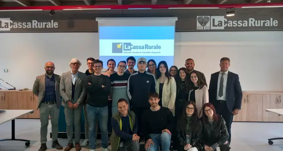 La Cassa Rurale entra in aula 