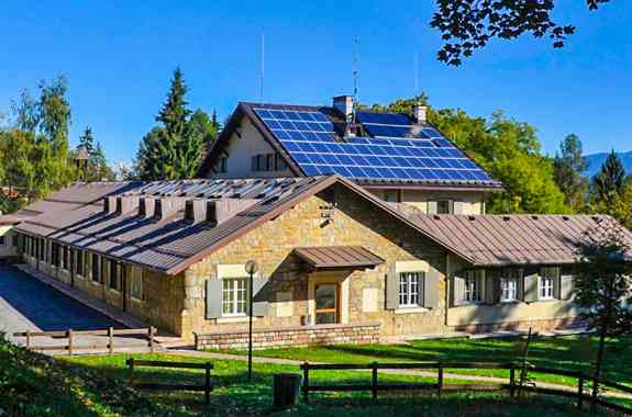 33387594 991992457627081 6182068302571896832 N